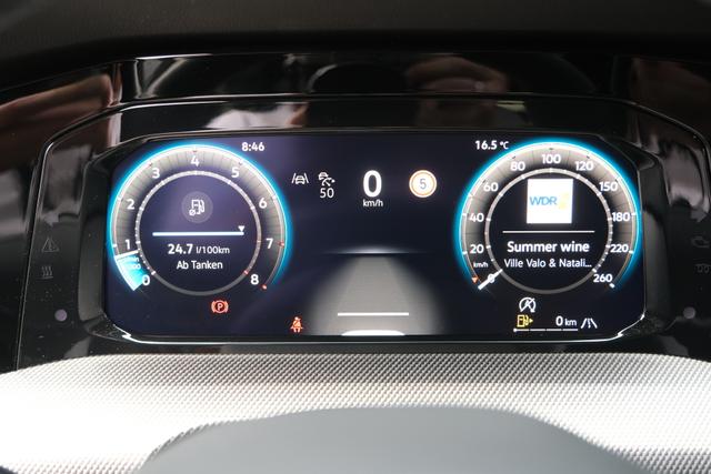 Volkswagen Golf 1.5 TSI R-Line AHK LED+ Side-Assist 360° Travel-Assist ACC Keyless 
