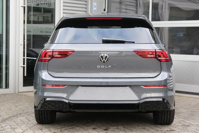 VW Golf 8 R-Line Delfin Grau 