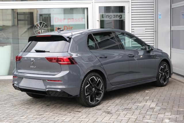 VW Golf 8 R-Line Delfin Grau 