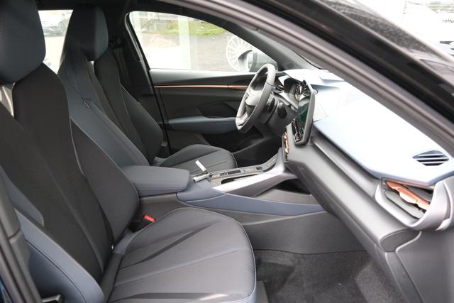 Cupra Terramar eTSI DSG 