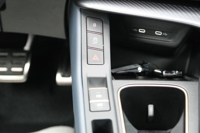 Cupra Terramar eTSI DSG 