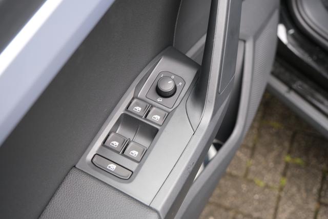 Seat Arona FR Midnight Schwarz 