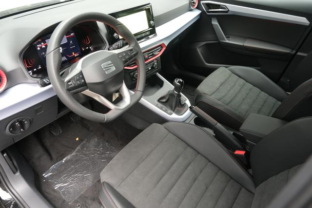 Seat Arona FR Midnight Schwarz 