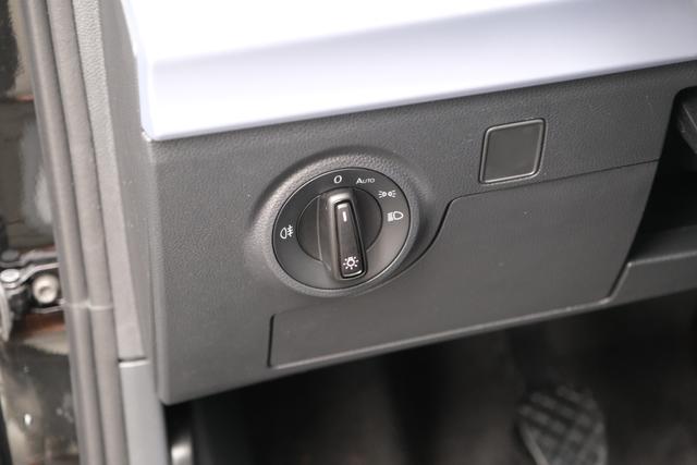 Seat Arona FR Midnight Schwarz 