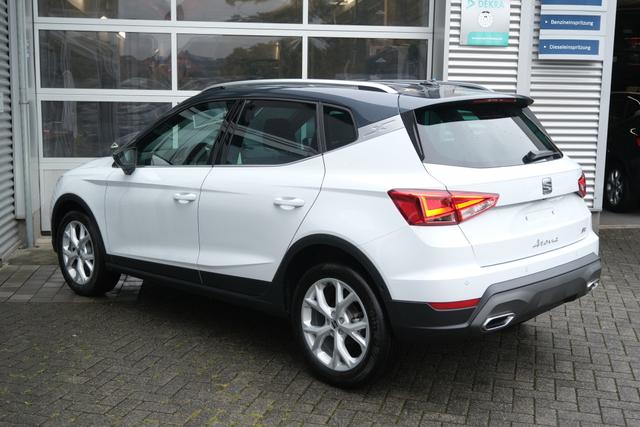 Seat Arona FR Nevada Weiß