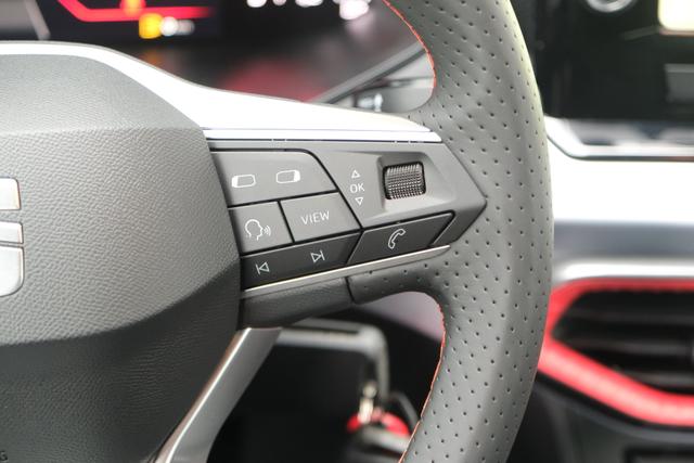 Seat Arona FR Nevada Weiß