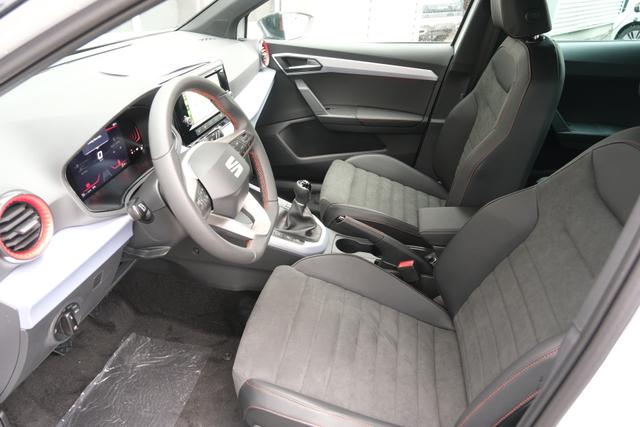 Seat Arona FR Nevada Weiß