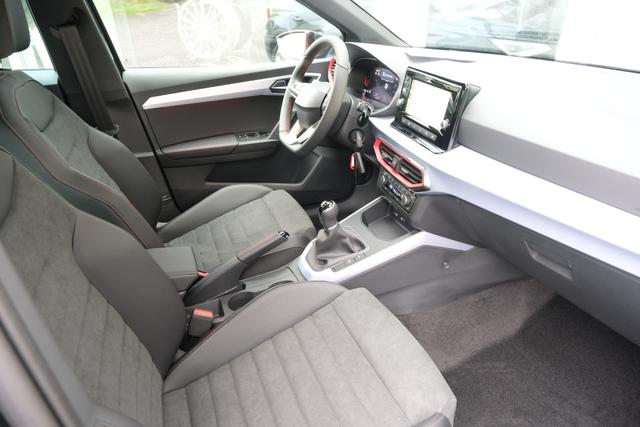 Seat Arona FR Magnetic Tech Metallic 