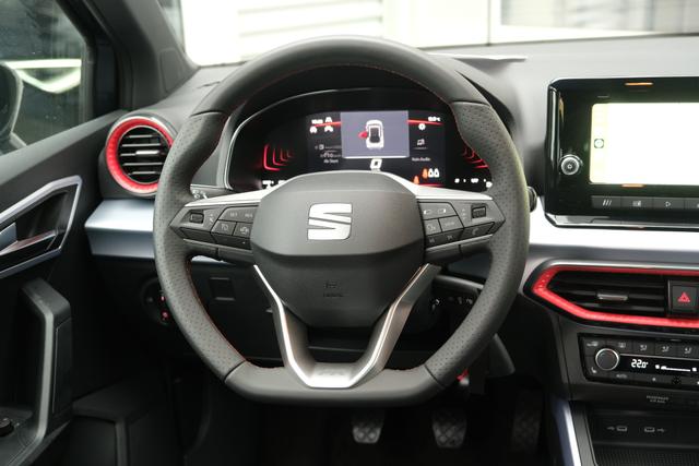 Seat Arona FR Magnetic Tech Metallic 