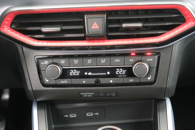 Seat Arona FR Magnetic Tech Metallic 