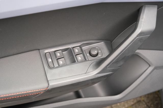 Seat Arona FR Magnetic Tech Metallic 