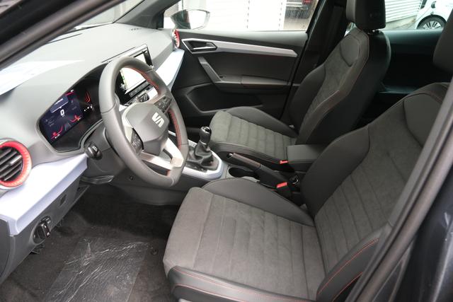 Seat Arona FR Magnetic Tech Metallic 