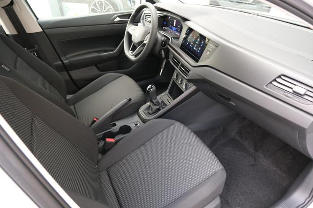 VW Polo 1.0 Pure White 