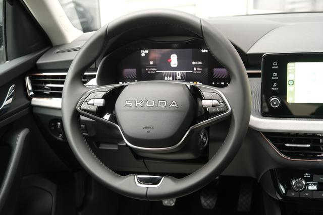 Skoda Kamiq Top Selection Black Magic 