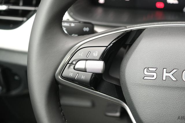 Skoda Kamiq Top Selection Black Magic 