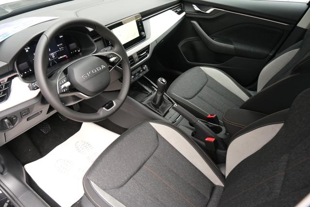 Skoda Kamiq Top Selection Black Magic 