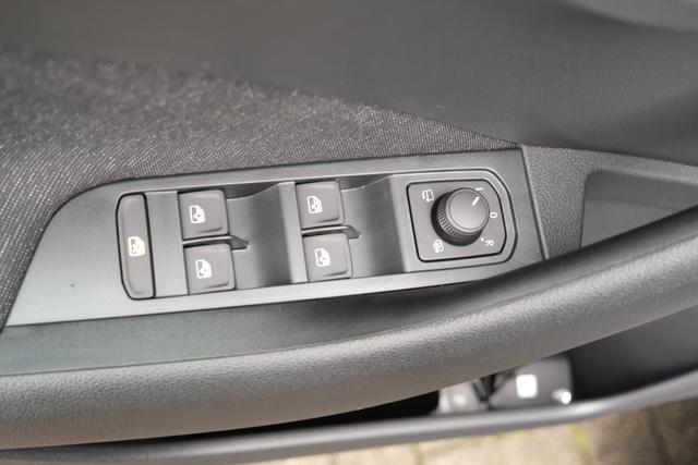 Skoda Kamiq Top Selection Graphite Grau Metallic 