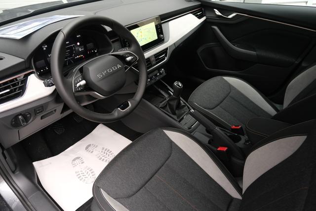 Skoda Kamiq Top Selection Graphite Grau Metallic 
