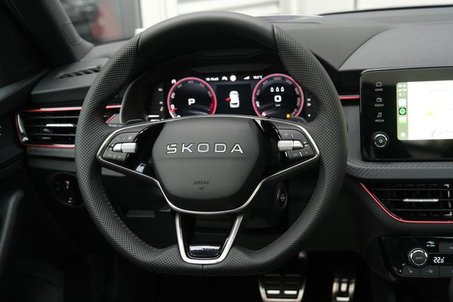 Skoda Kamiq Monte Carlo Graphite Grau 
