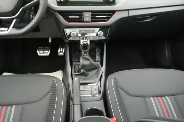 Skoda Kamiq Monte Carlo Graphite Grau 