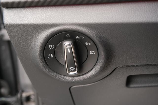 Skoda Kamiq Monte Carlo Graphite Grau 