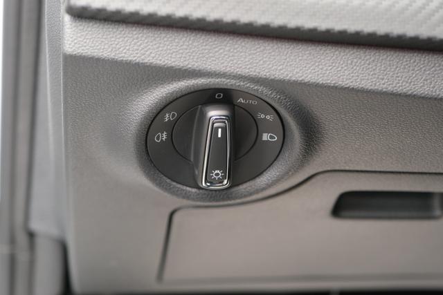 Skoda Kamiq Monte Carlo Weiß 