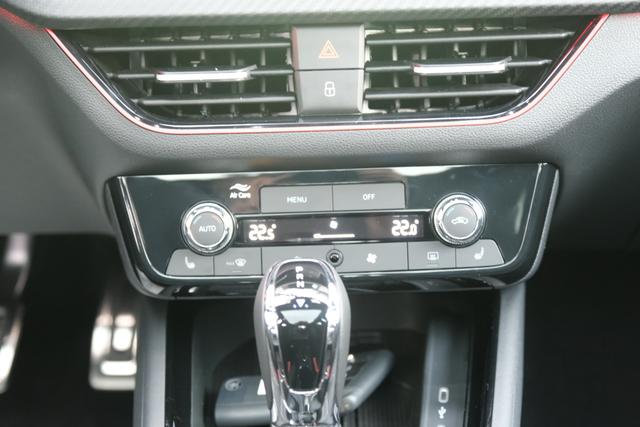 Skoda Kamiq Monte Carlo Silber Metallic 