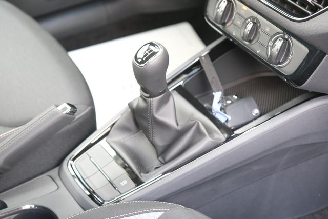 Skoda Scala Selection Black Magic 