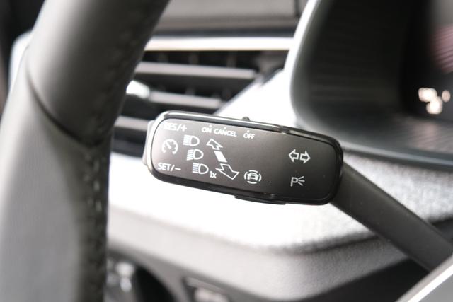 Skoda Scala Selection Black Magic 