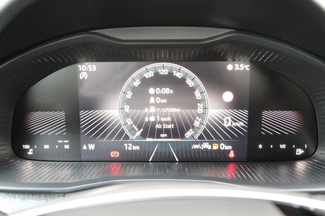 Skoda Scala Selection Black Magic 