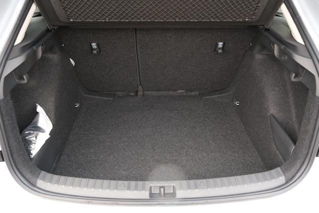 Skoda Scala Brilliant Silber 