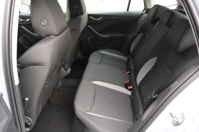 Skoda Scala Brilliant Silber 