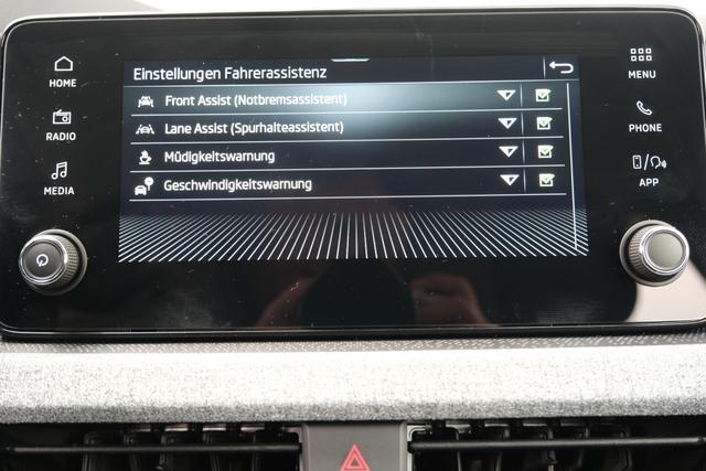 Skoda Scala Graphite Grau 