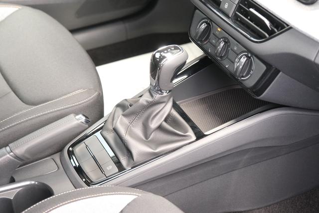 Skoda Scala Black Magic 