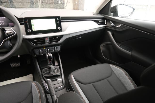 Skoda Scala Black Magic 