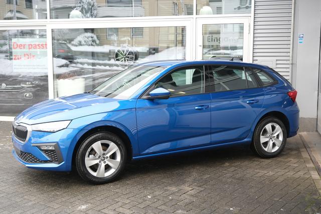 Skoda Scala Race Blau 