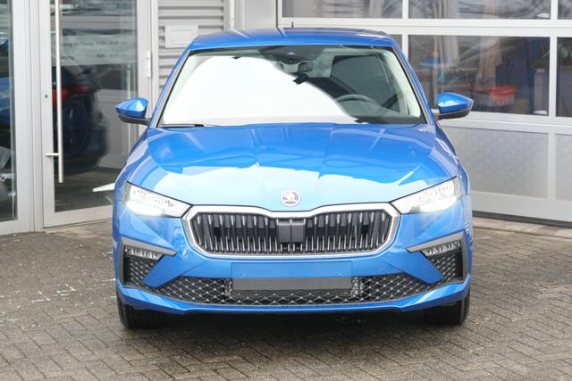 Skoda Scala Race Blau 
