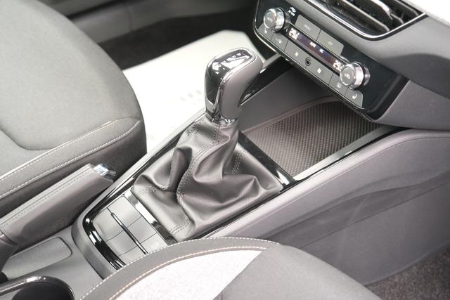 Skoda Scala Race Blau 