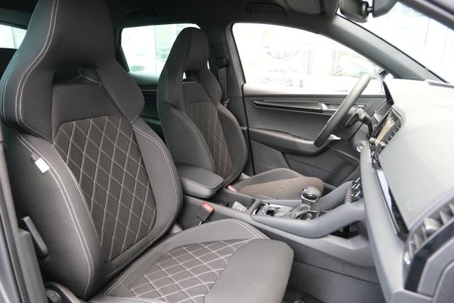 Skoda Karoq Sportline Graphite Grau 