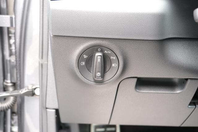 Skoda Karoq Sportline Graphite Grau 