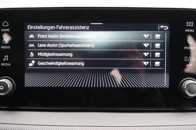 Skoda Fabia Selection Schwarz 