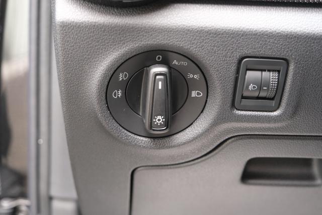 Skoda Fabia Selection Schwarz 