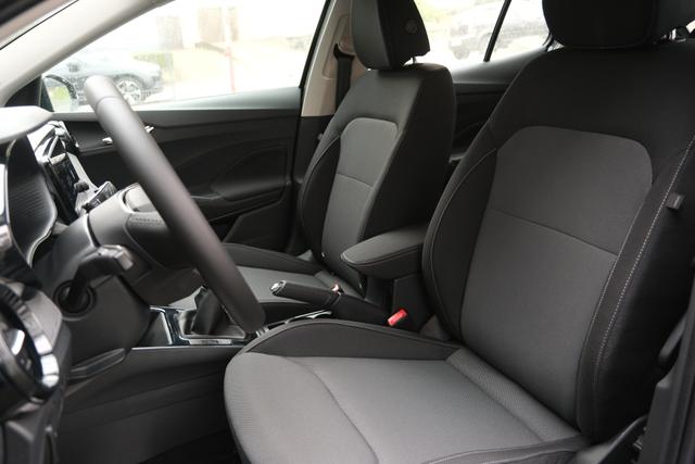 Skoda Fabia Selection Schwarz 