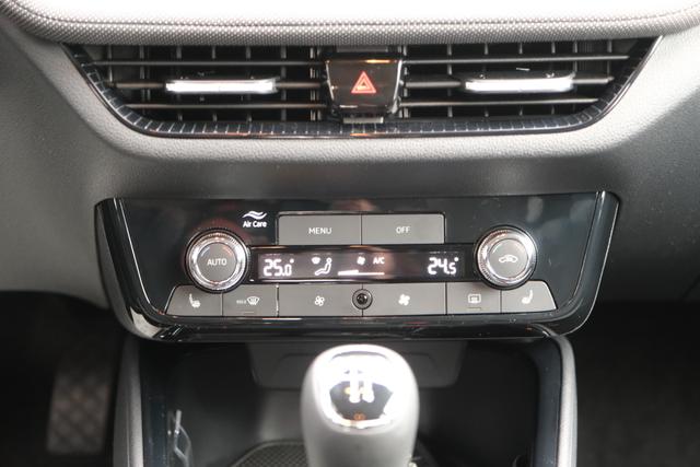 Skoda Fabia Selection Schwarz 