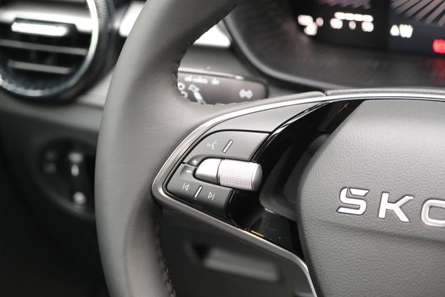 Skoda Fabia Selection Schwarz 