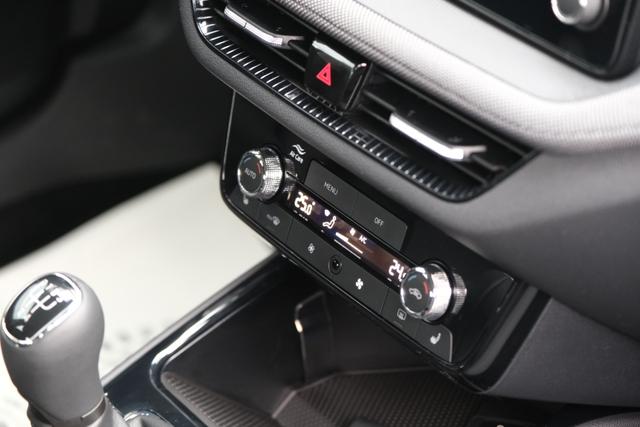 Skoda Fabia Selection Schwarz 