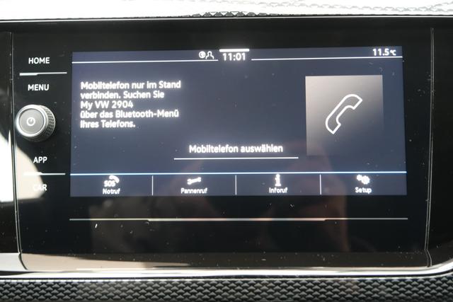 VW Taigo Life Deep Black Perleffekt 