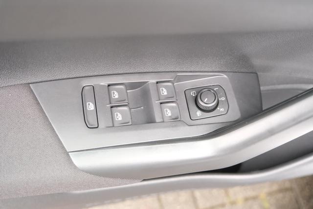 VW Taigo Life Reflexsilber 