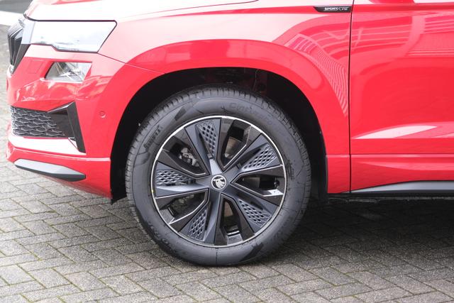 Skoda Karoq Sportline Velvet Rot 