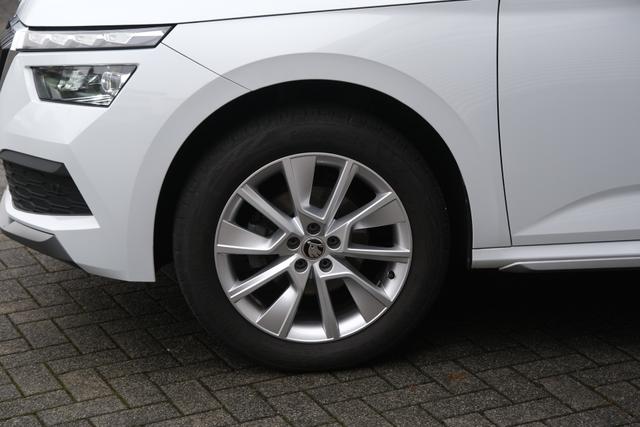 Skoda Kamiq Moon Wei&szlig; 